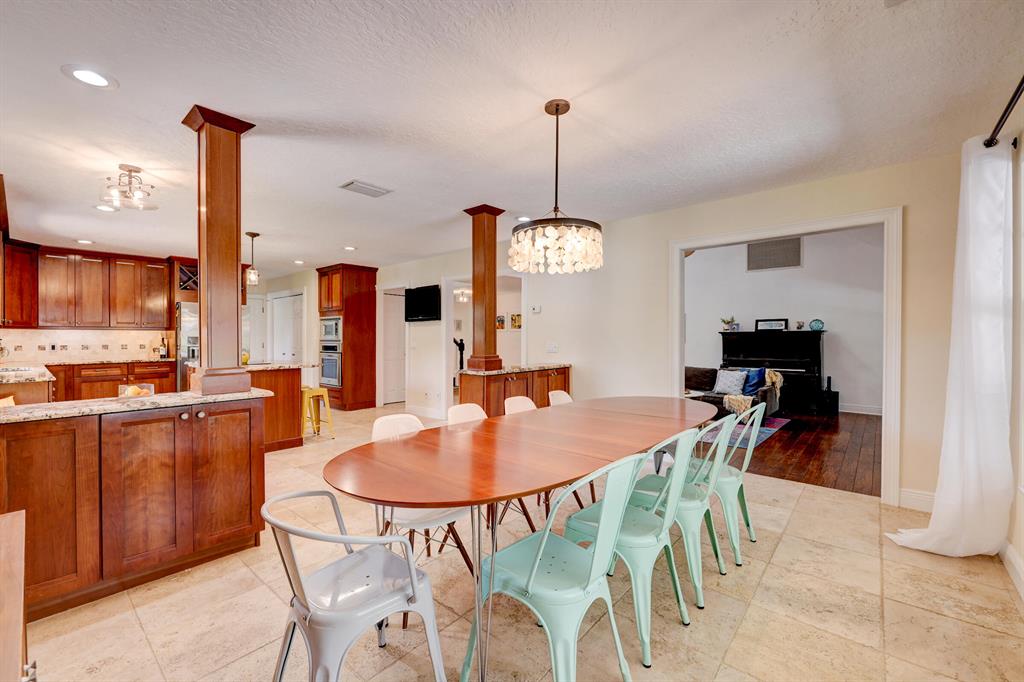 1091 SE Buttonwood Circle