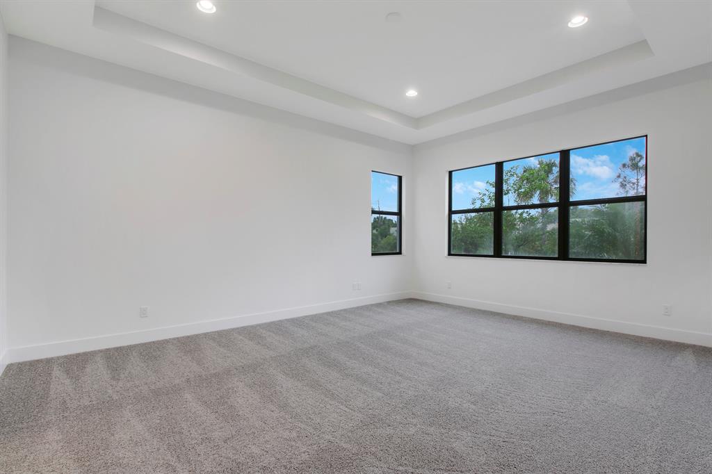 13474 Artisan Circle