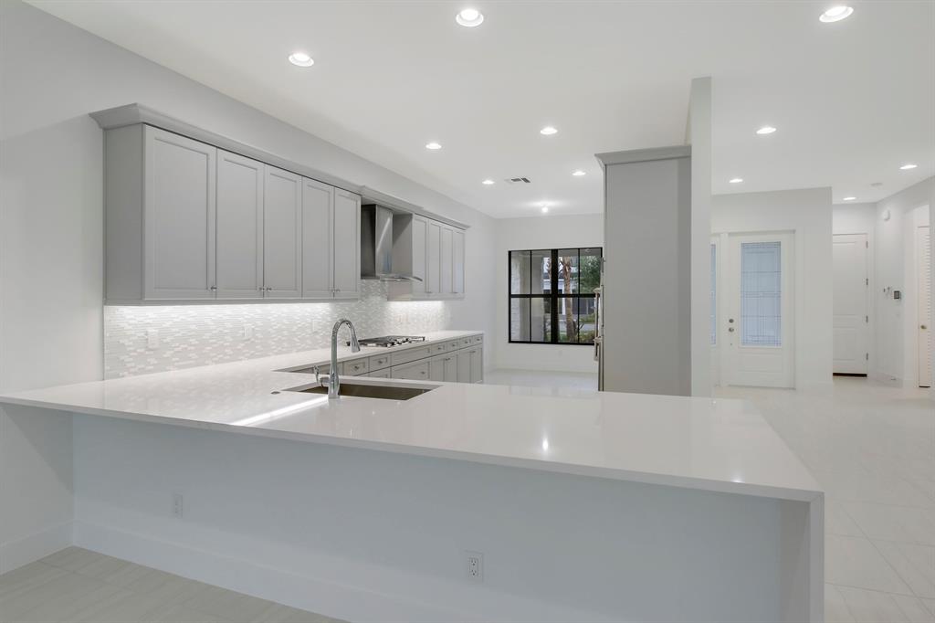 13474 Artisan Circle