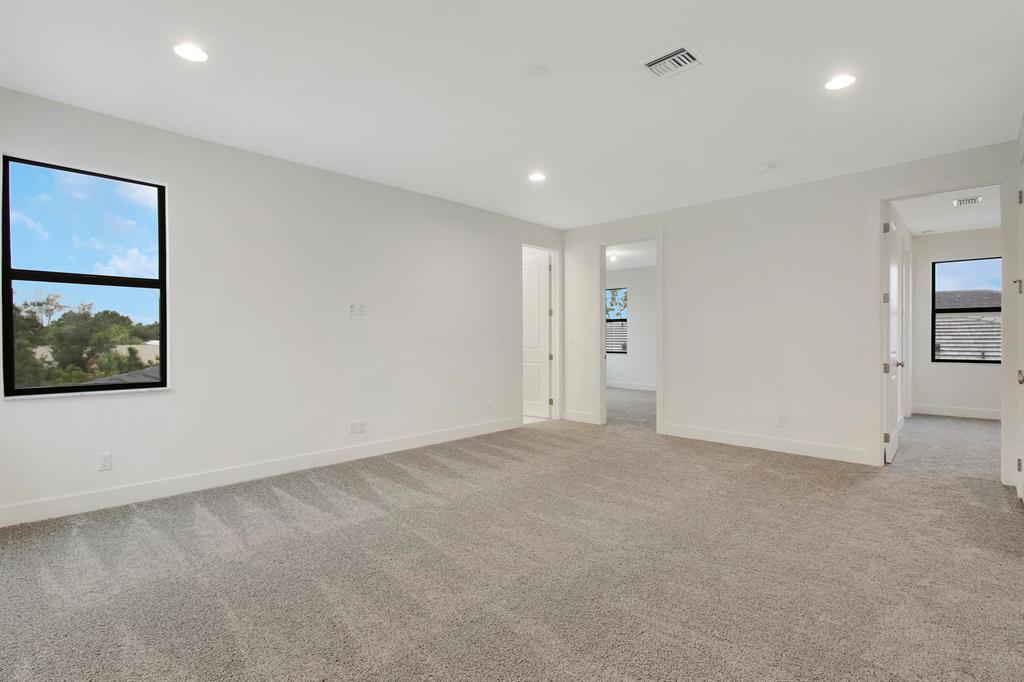 13474 Artisan Circle
