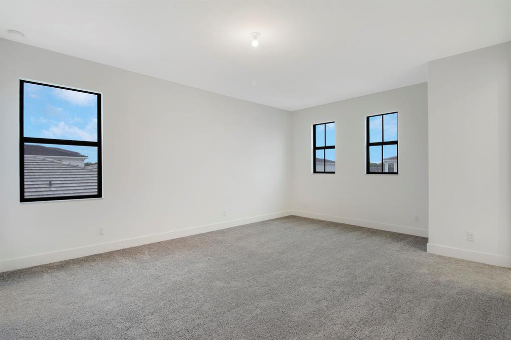 13474 Artisan Circle