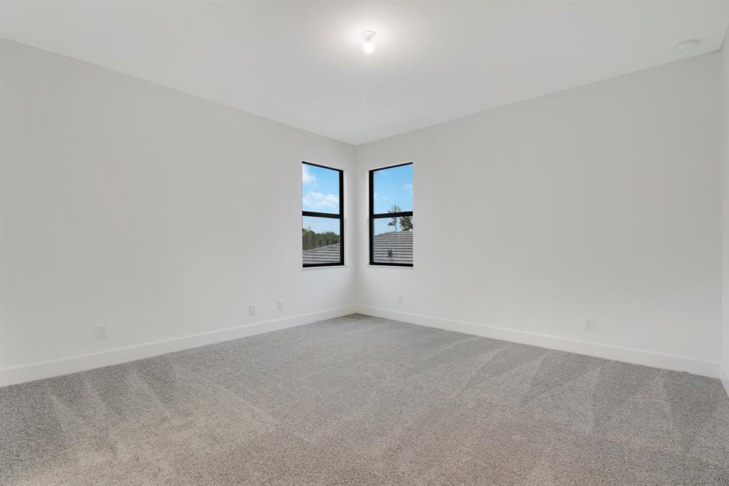 13474 Artisan Circle