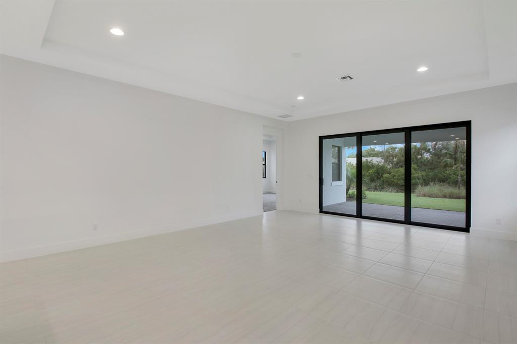 13474 Artisan Circle