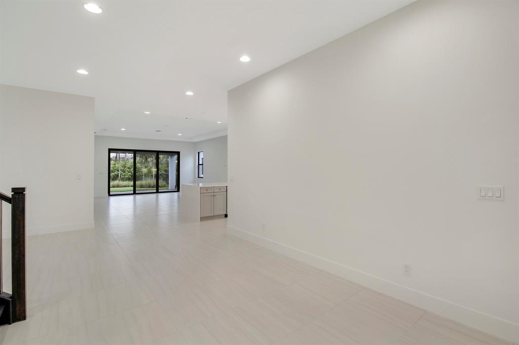 13474 Artisan Circle
