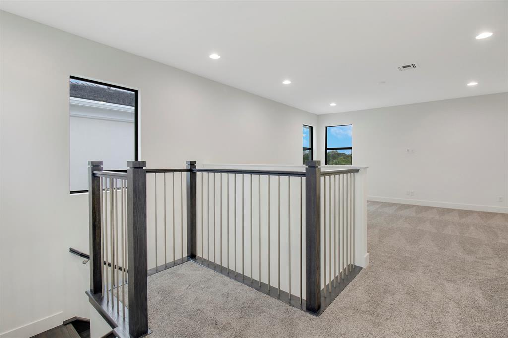 13474 Artisan Circle