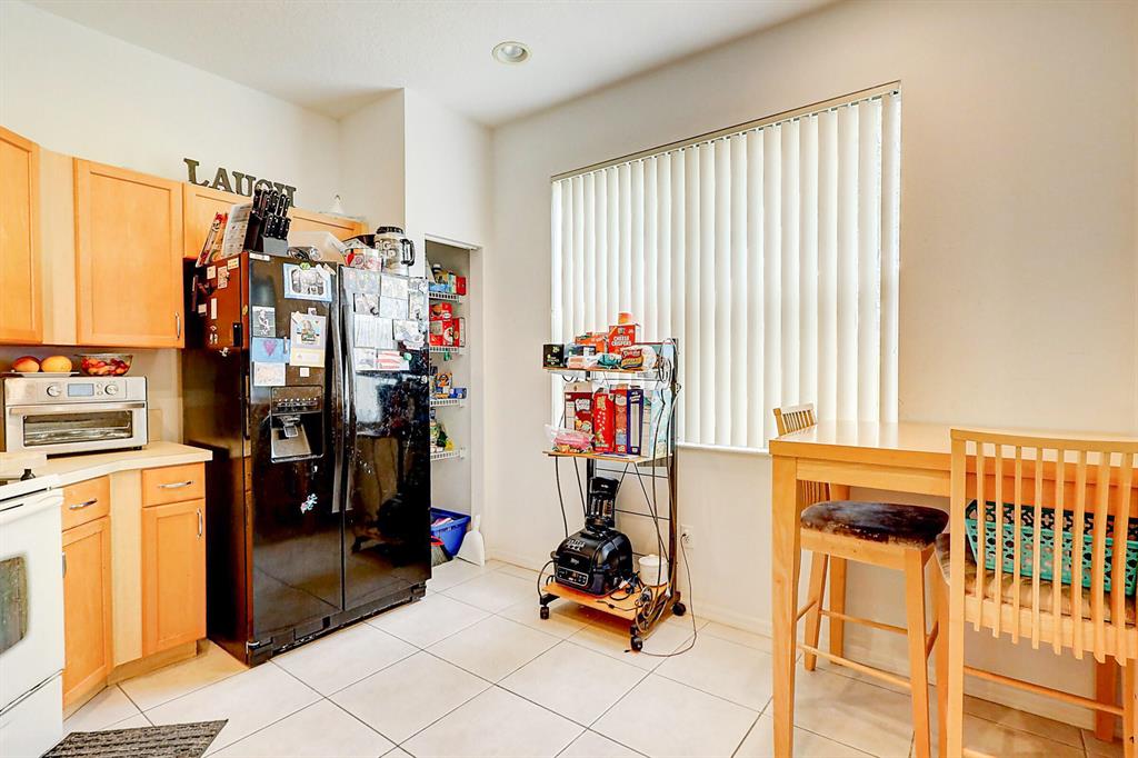 210 SW Maclay Way