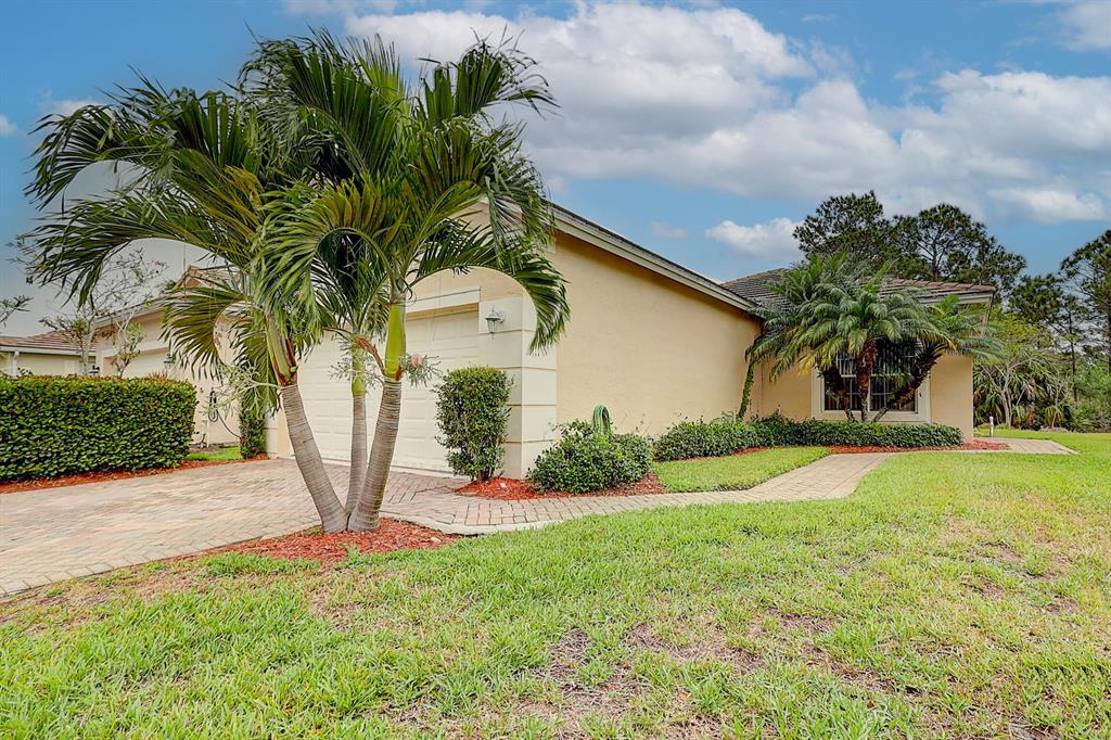 210 SW Maclay Way