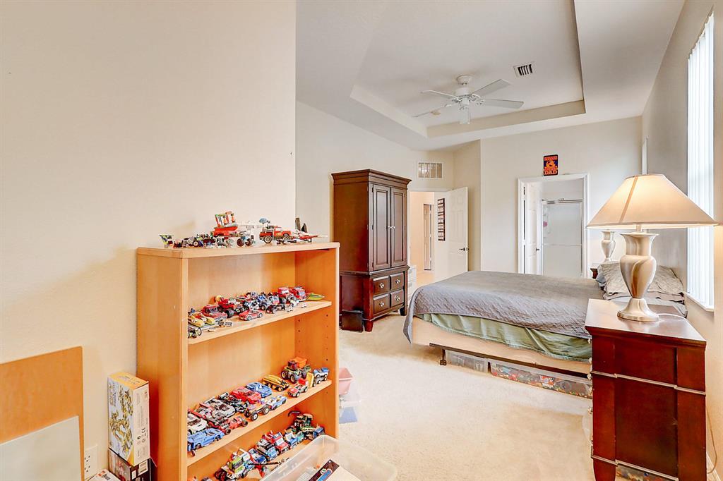 210 SW Maclay Way