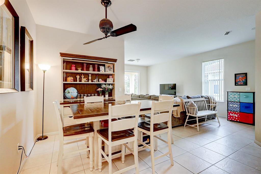 210 SW Maclay Way