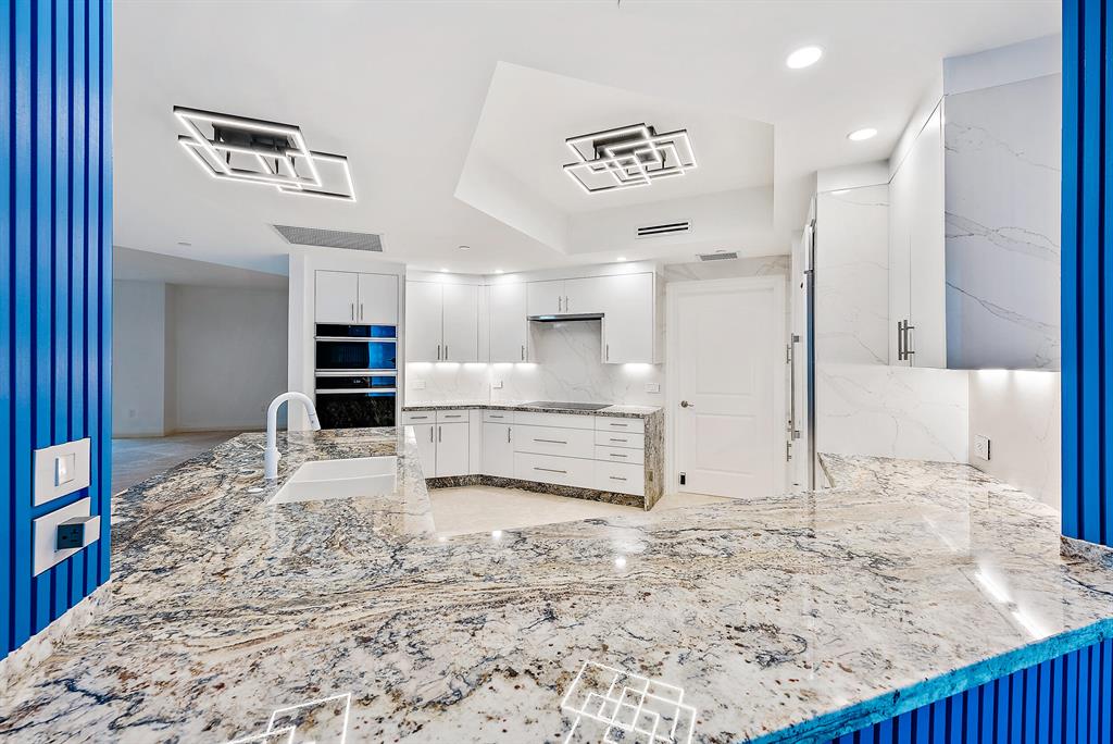 4600 N Ocean Drive 802
