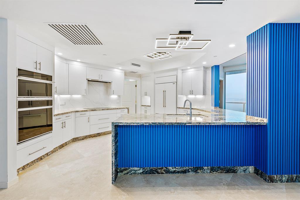 4600 N Ocean Drive 802