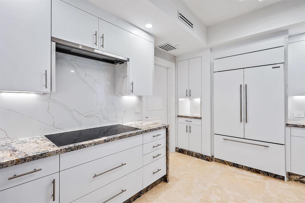 4600 N Ocean Drive 802