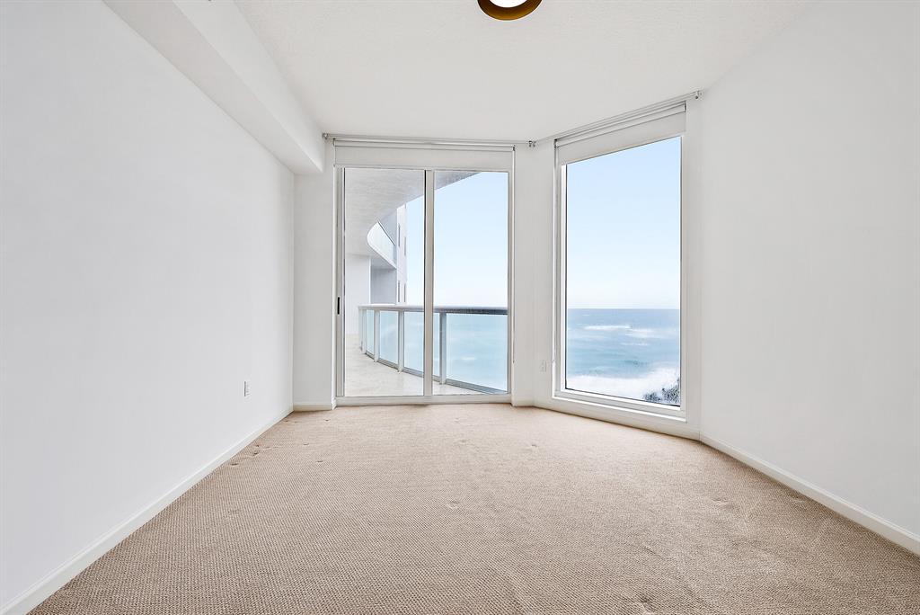 4600 N Ocean Drive 802