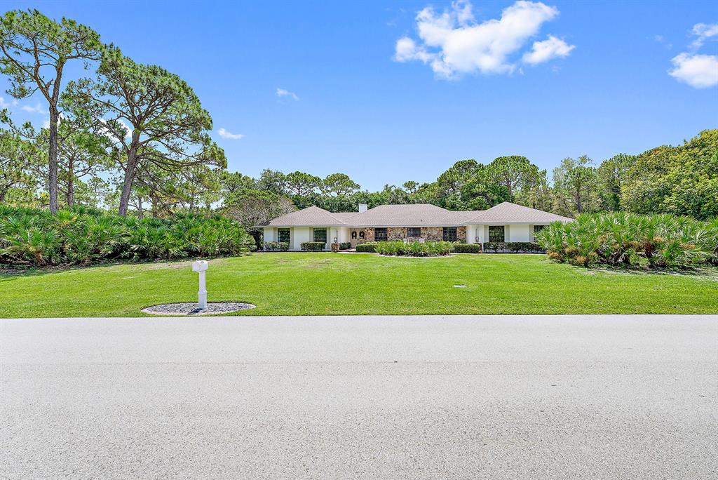 6650 Imperial Woods Road