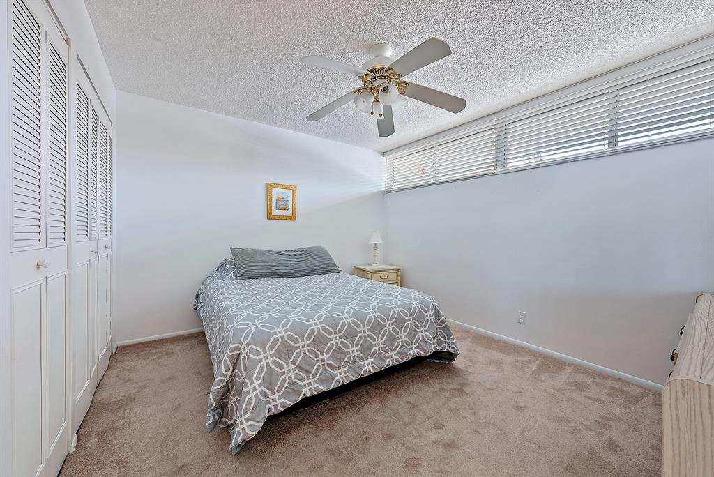 1950 SW Palm City Road 13206