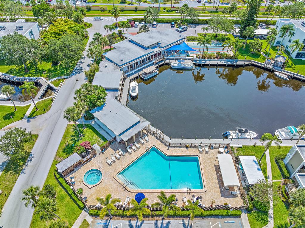 1950 SW Palm City Road 13206