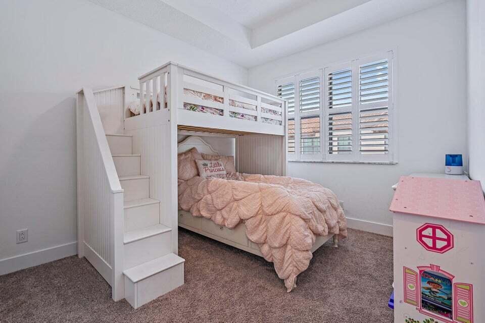 12516 Gross Pointe Drive