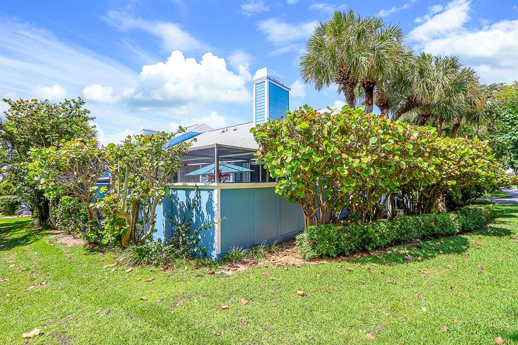 628 Ocean Dunes Circle