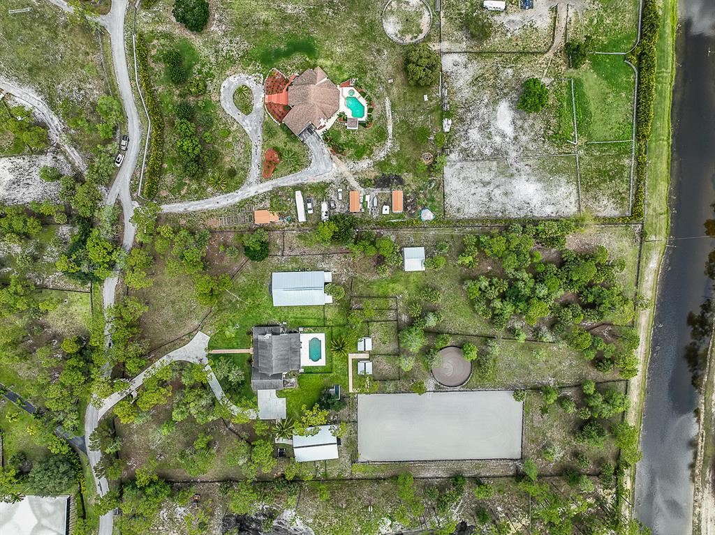 2858 Palm Deer Drive