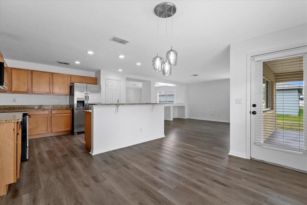 837 SW Commonwealth Road