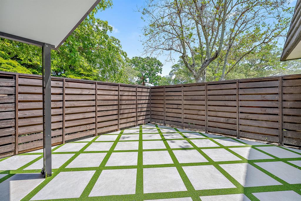 1130 11th Terrace