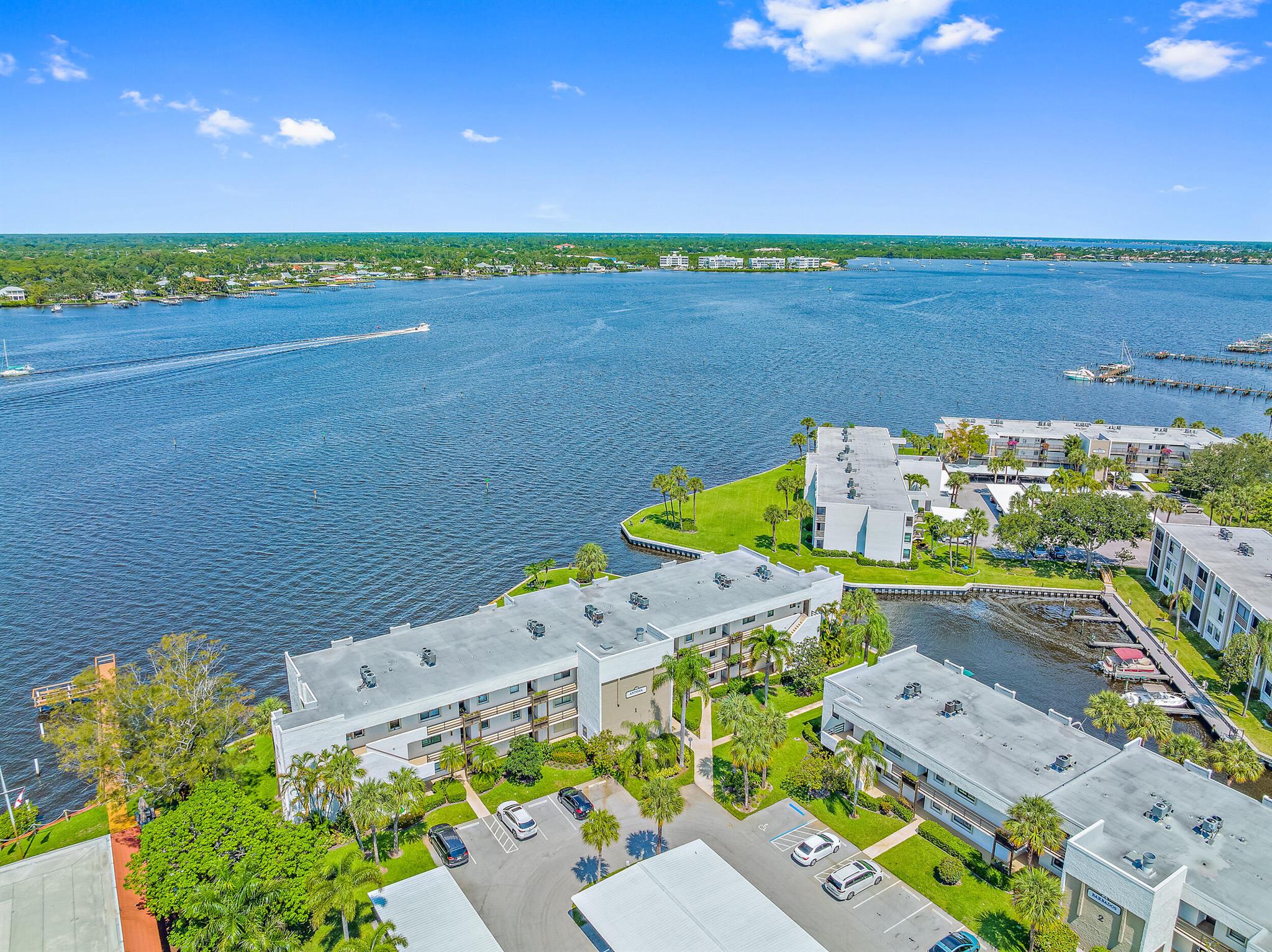 1950 SW Palm City Road 1-106