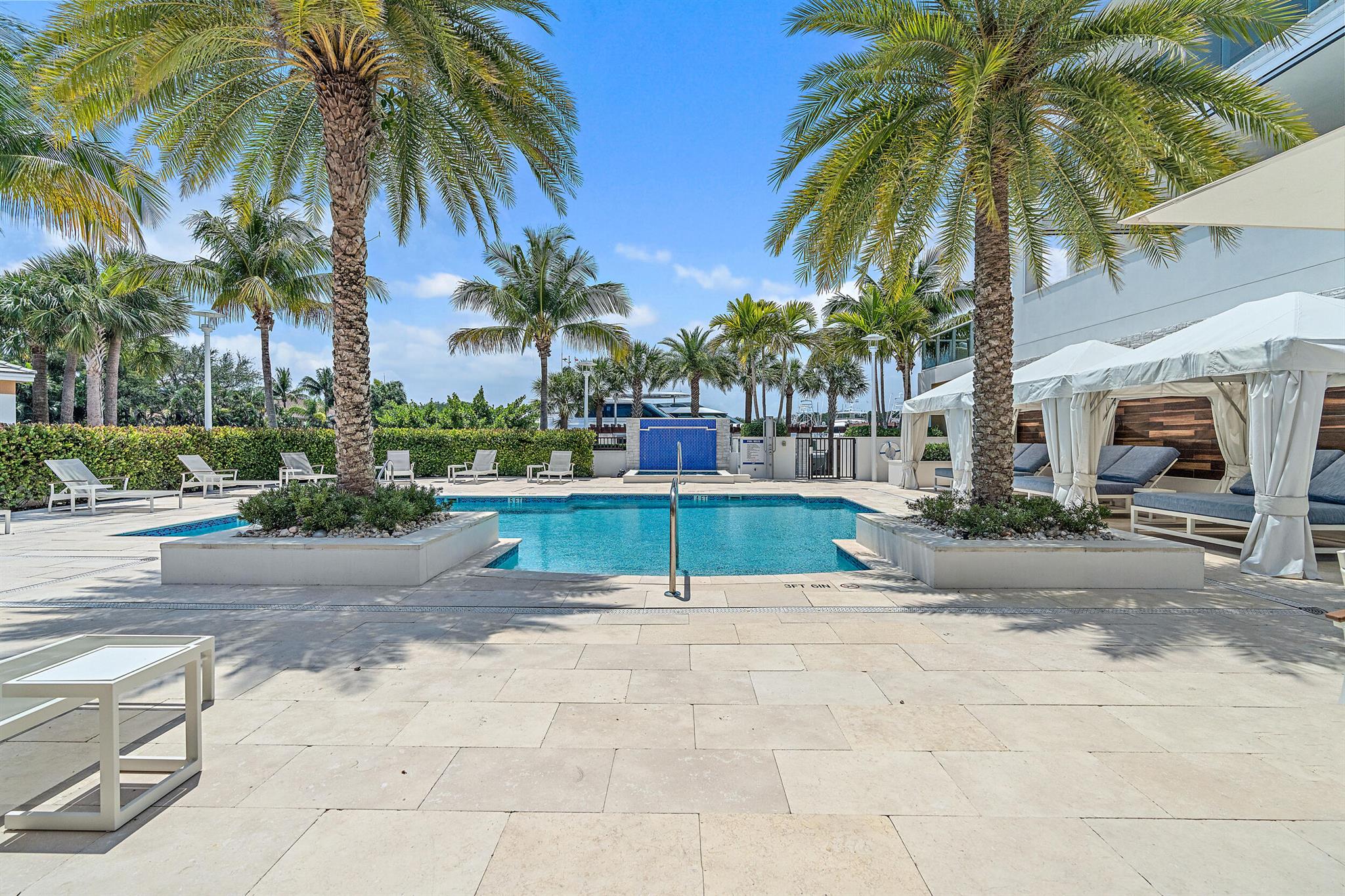 2720 Donald Ross Road 201