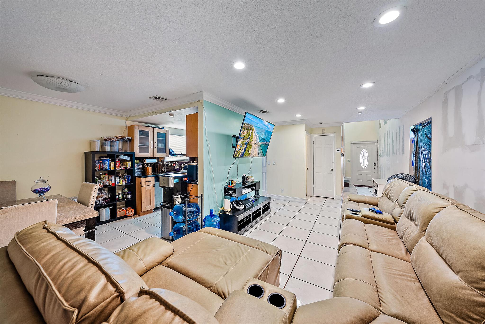 5872 Rambler Rose Way