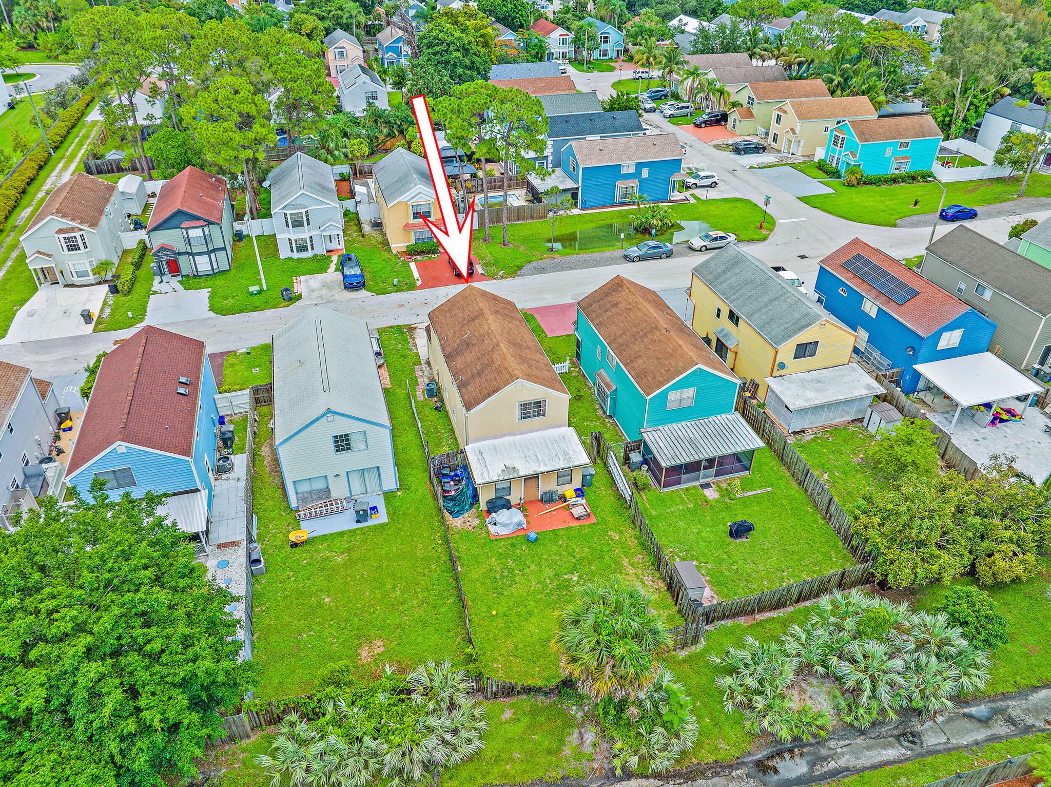 5872 Rambler Rose Way