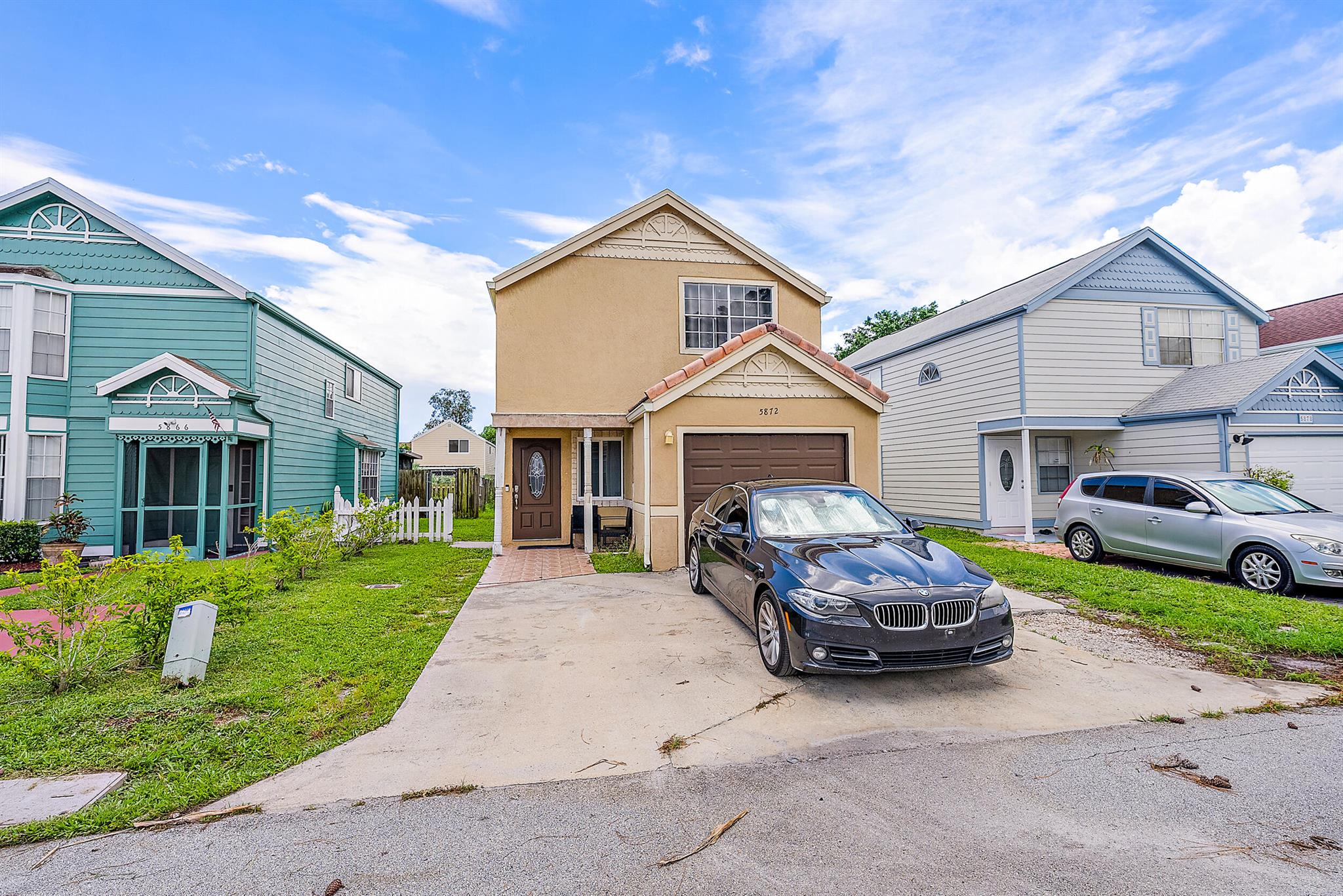 5872 Rambler Rose Way