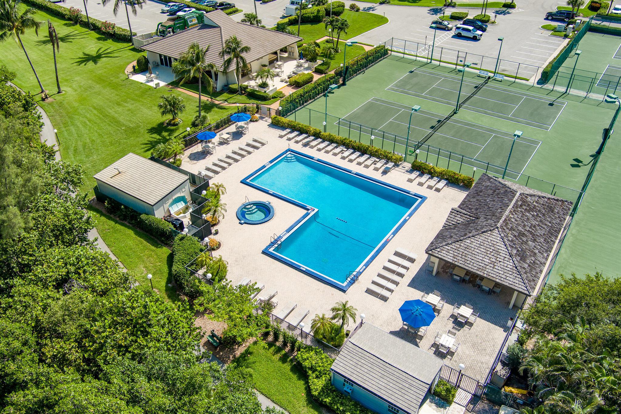 300 Ocean Trail Way 310