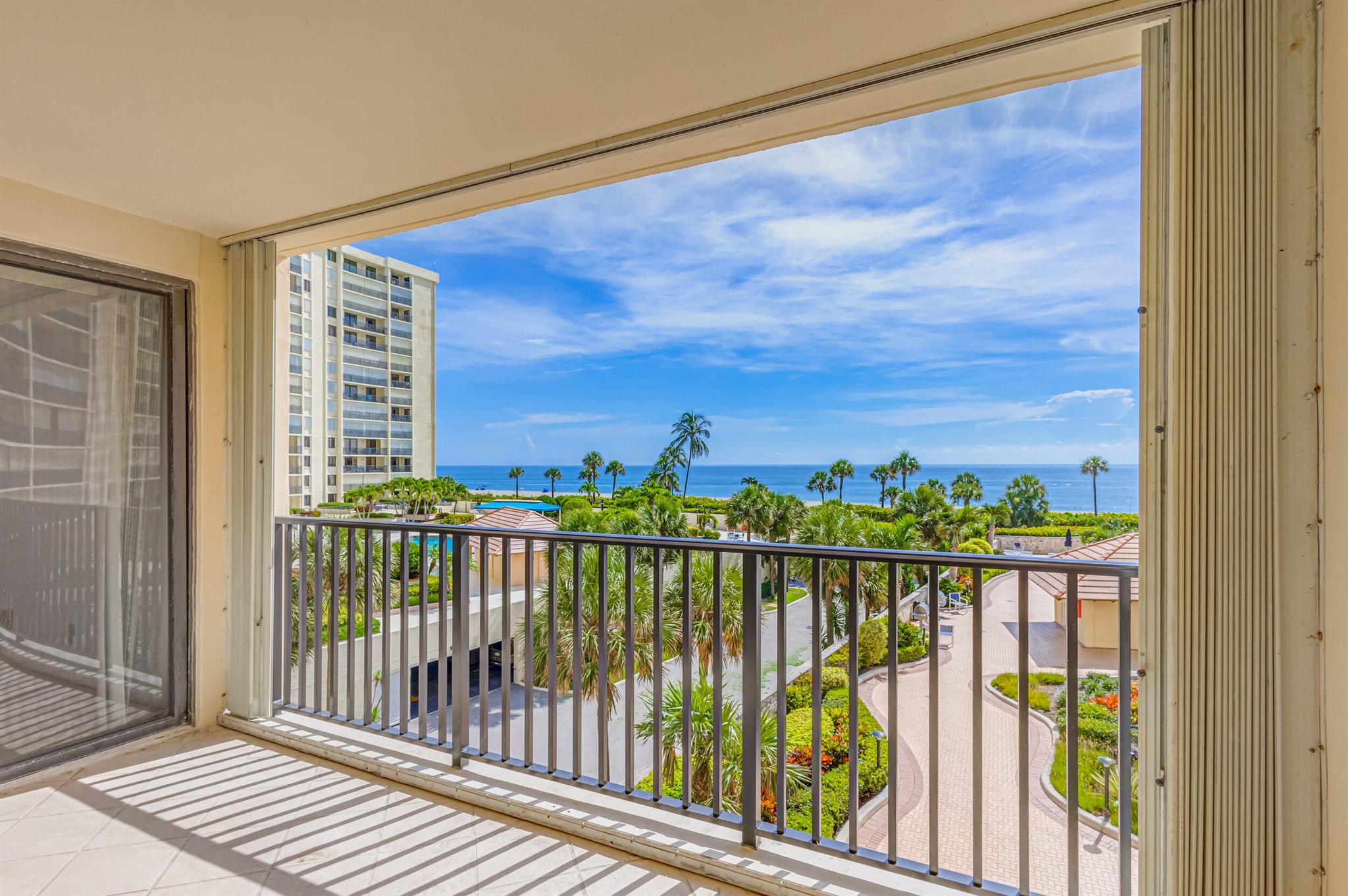 300 Ocean Trail Way 310