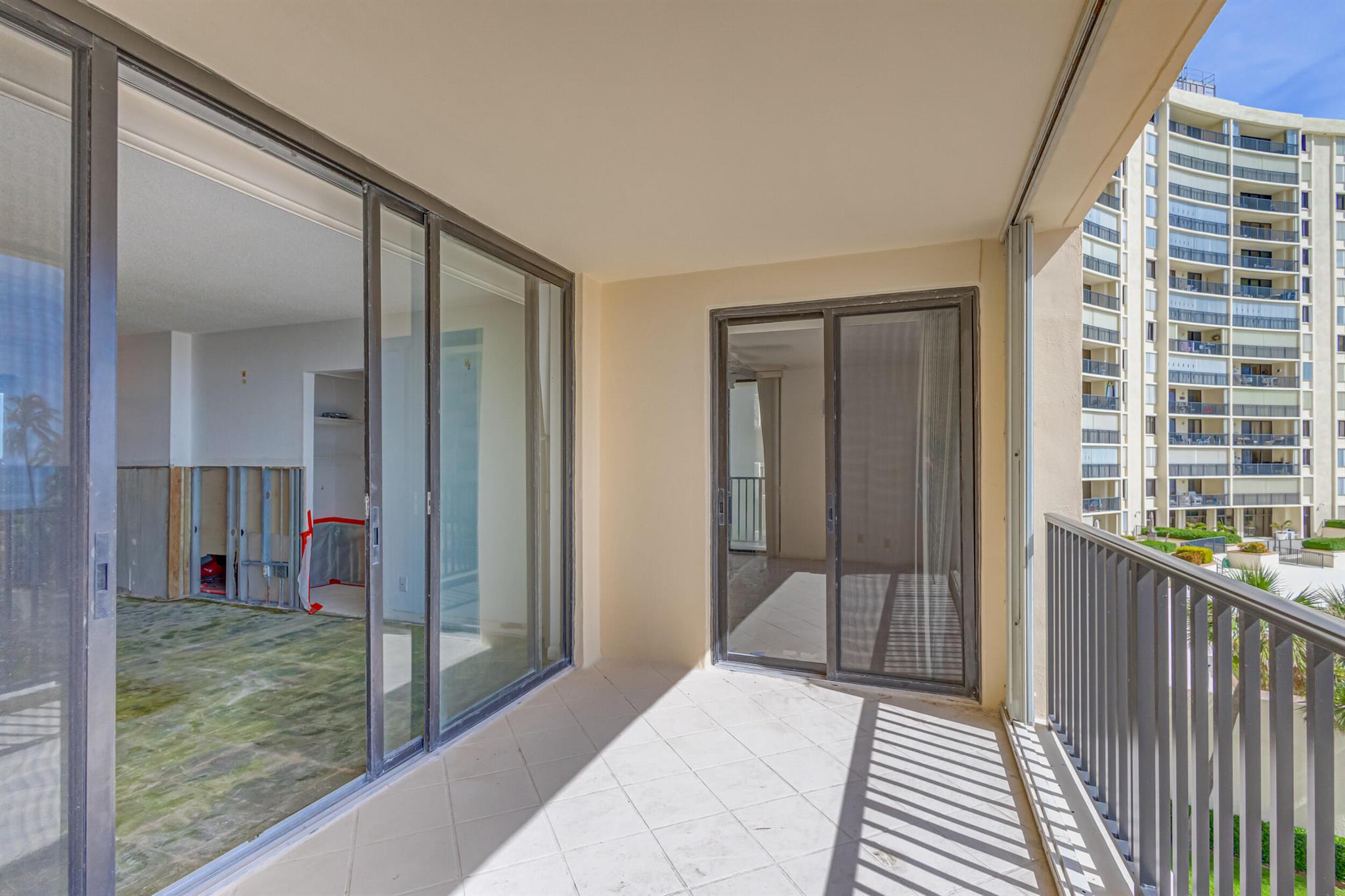 300 Ocean Trail Way 310
