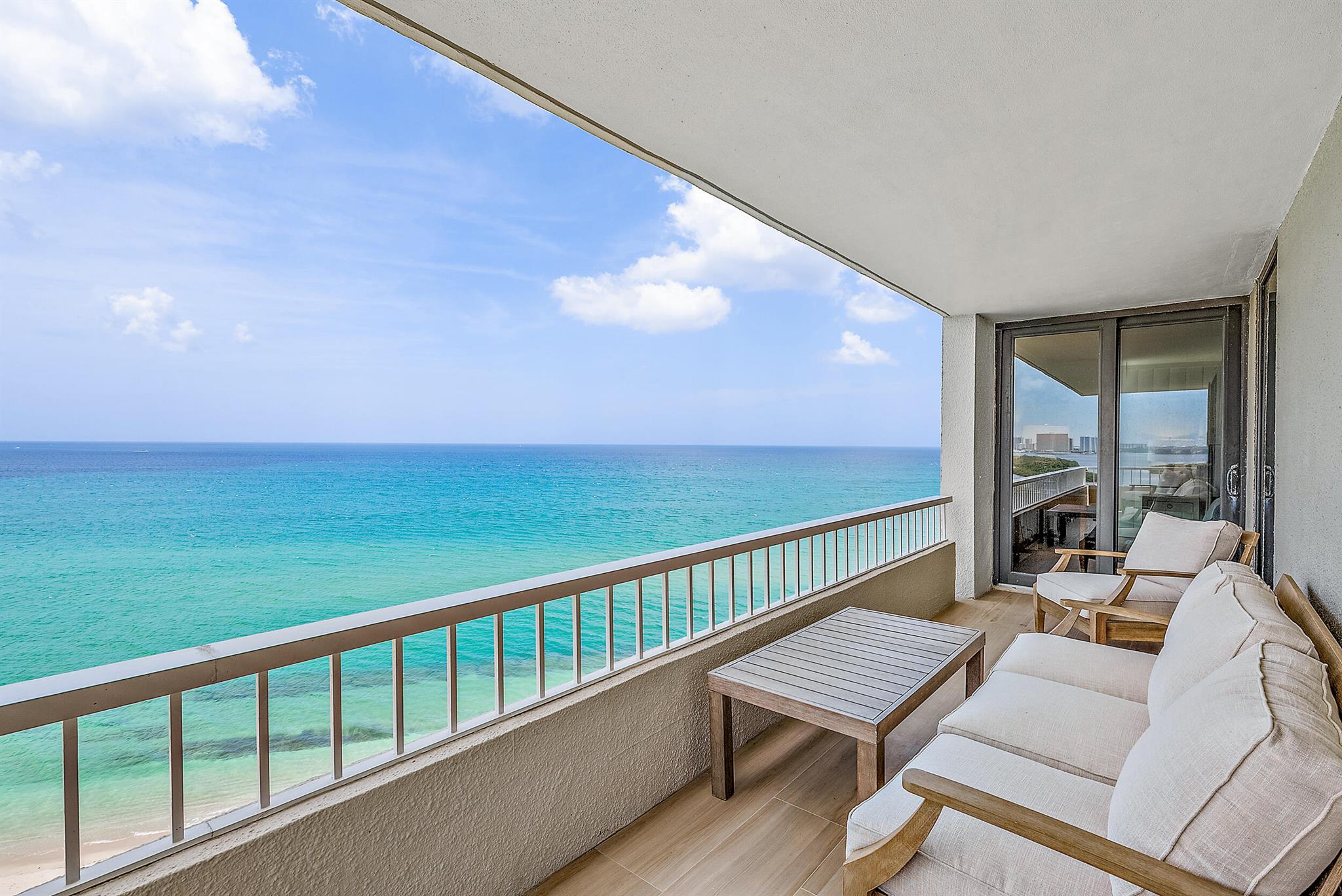 5540 N Ocean Drive 10c