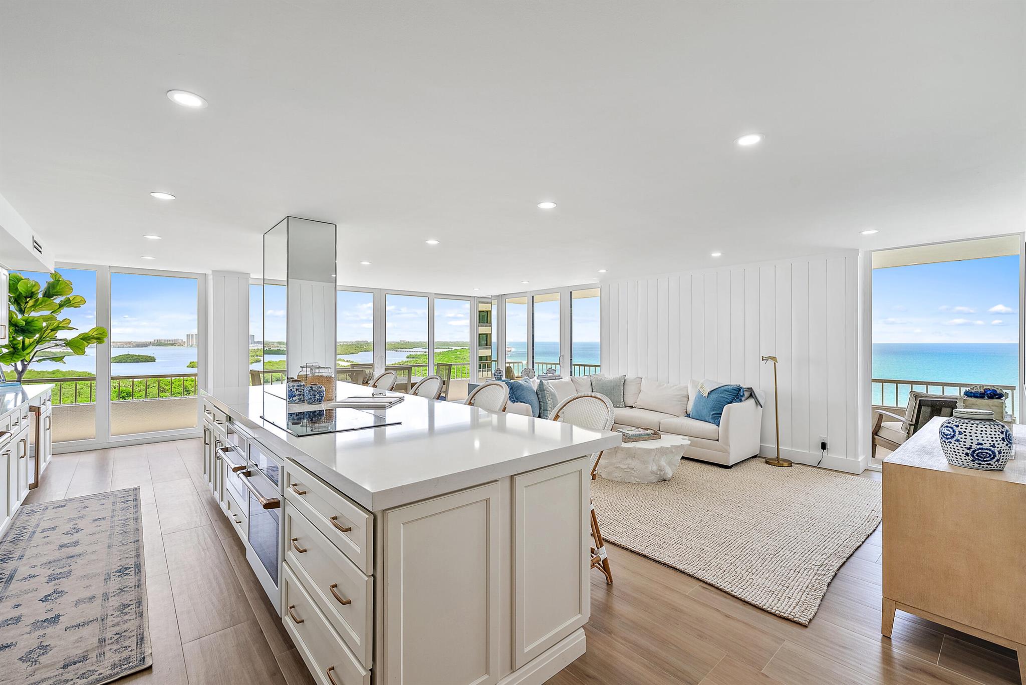 5540 N Ocean Drive 10c