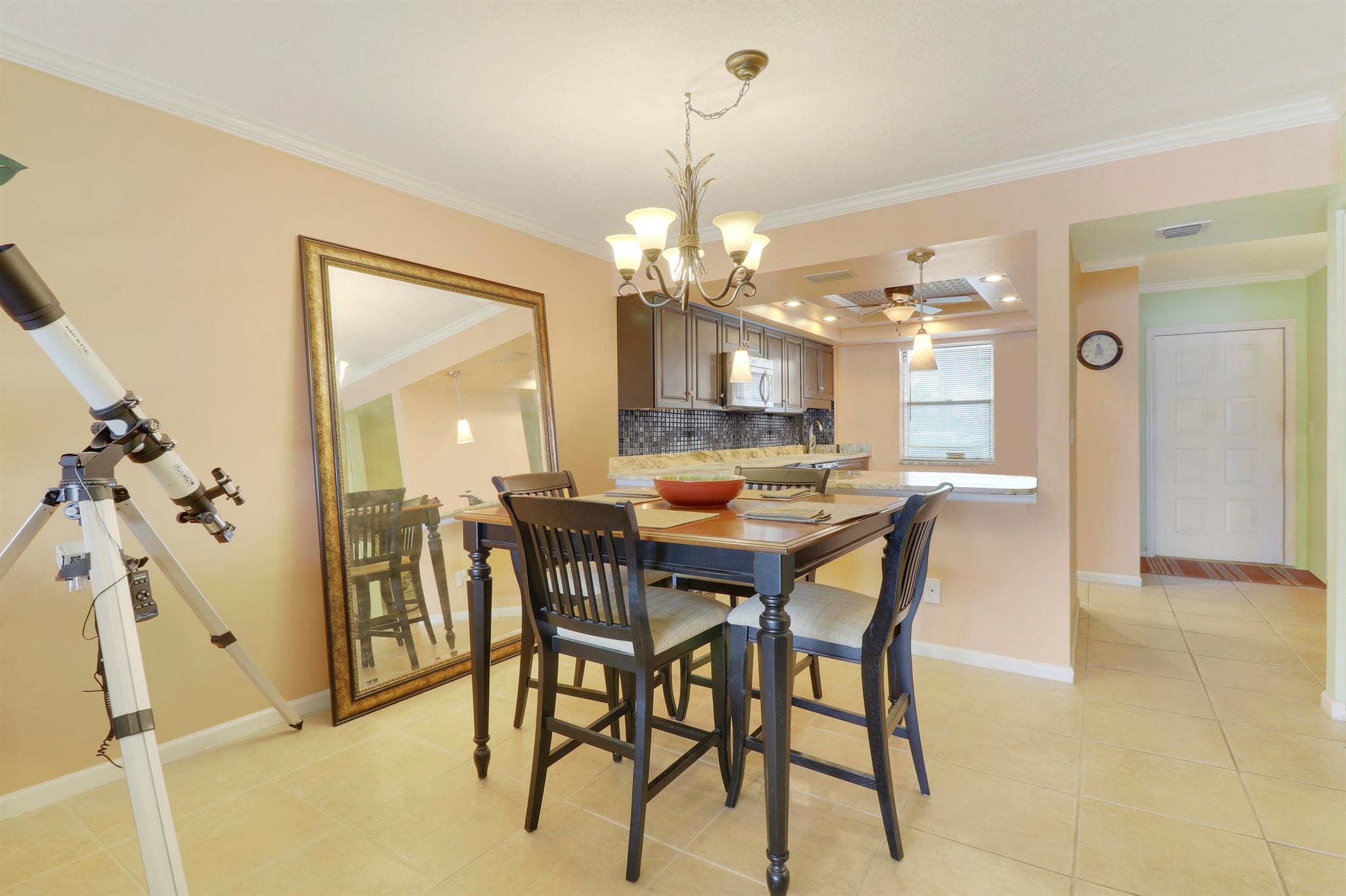 313 Lake Circle 111