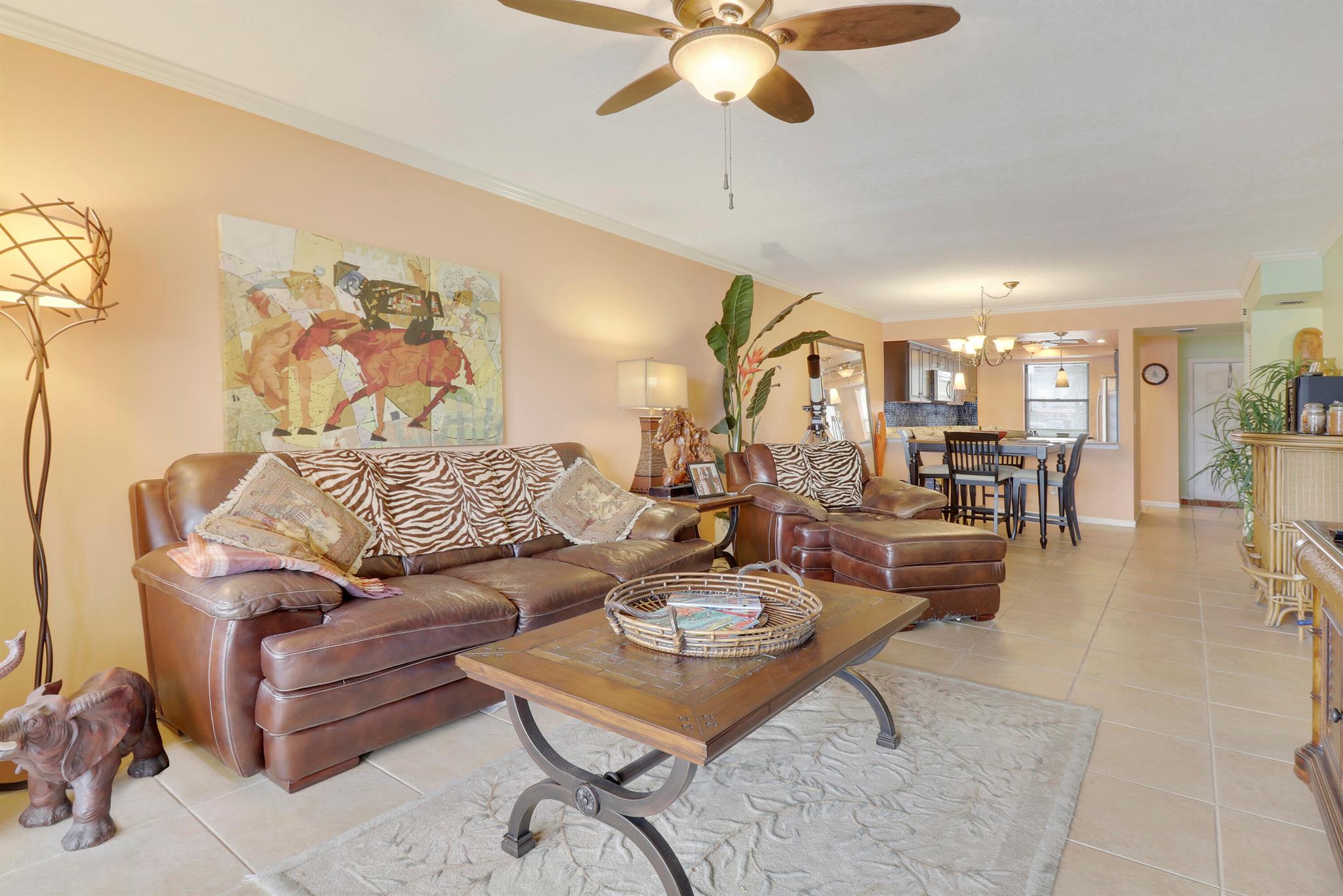 313 Lake Circle 111