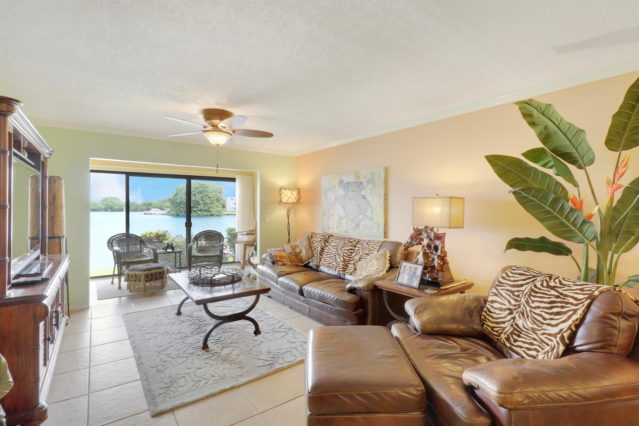 313 Lake Circle 111