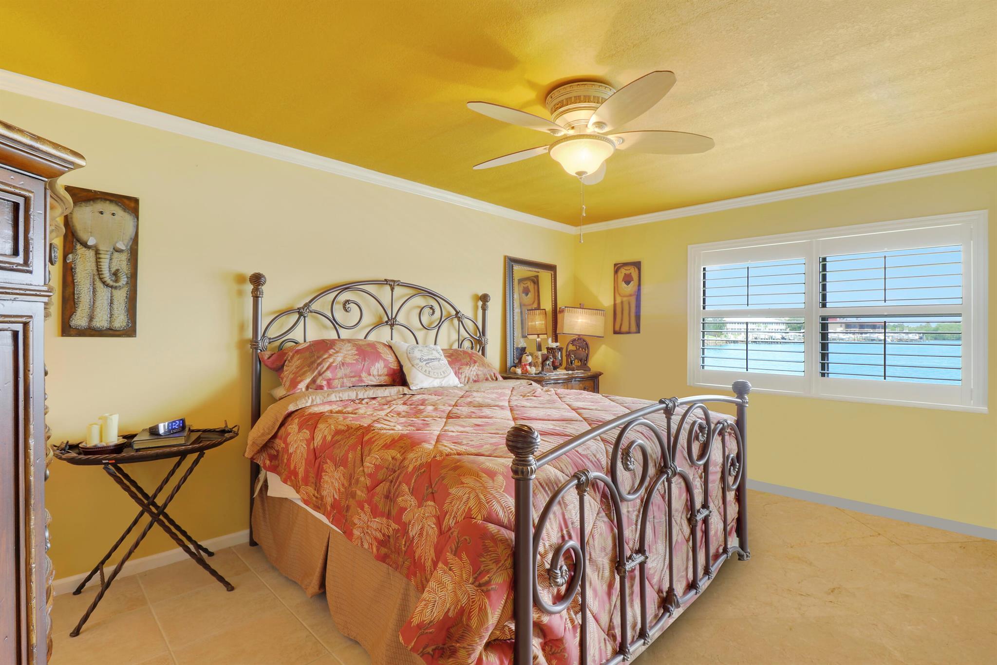 313 Lake Circle 111