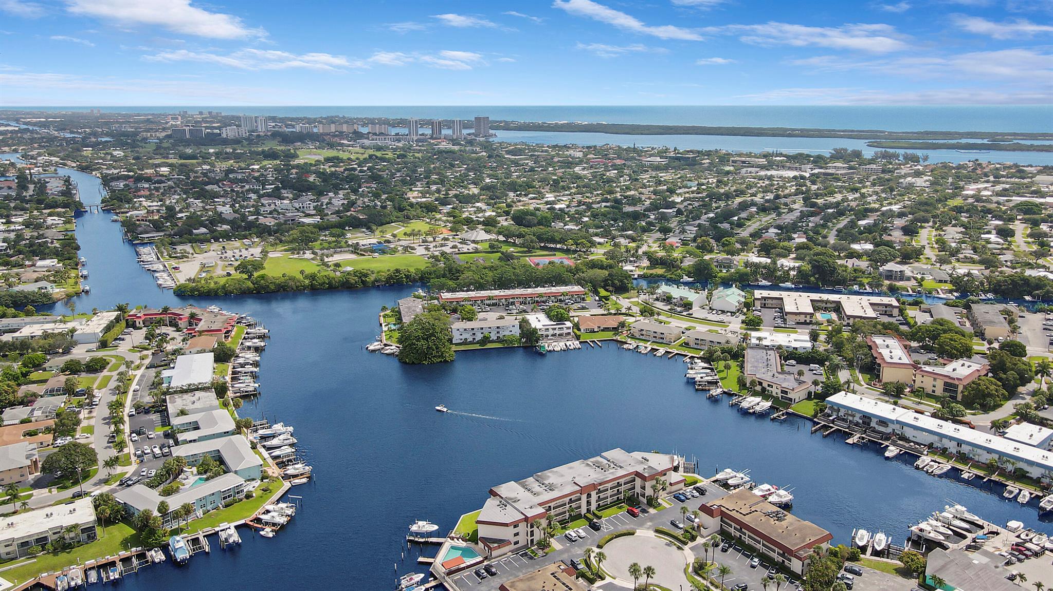 313 Lake Circle 111