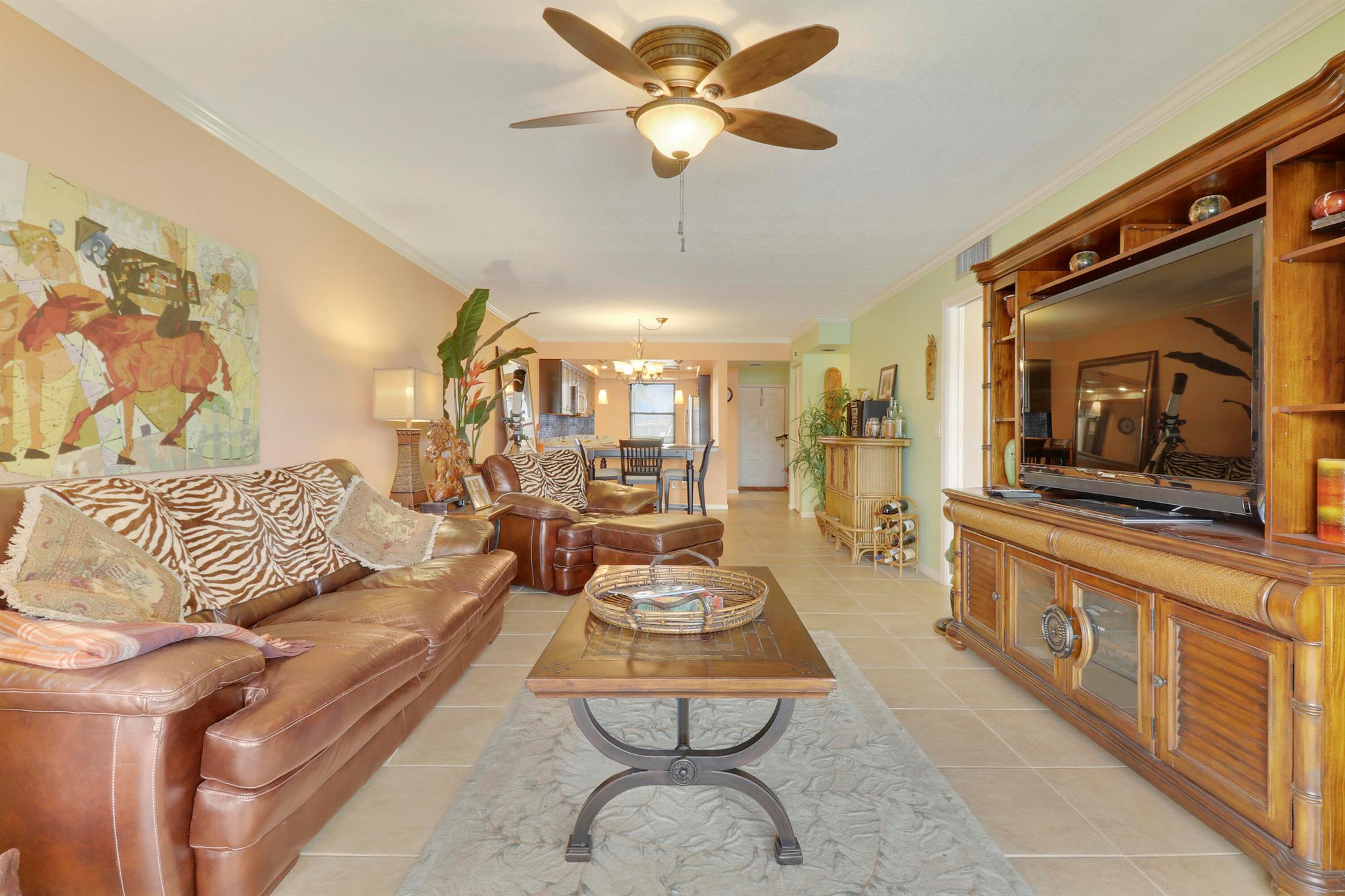 313 Lake Circle 111
