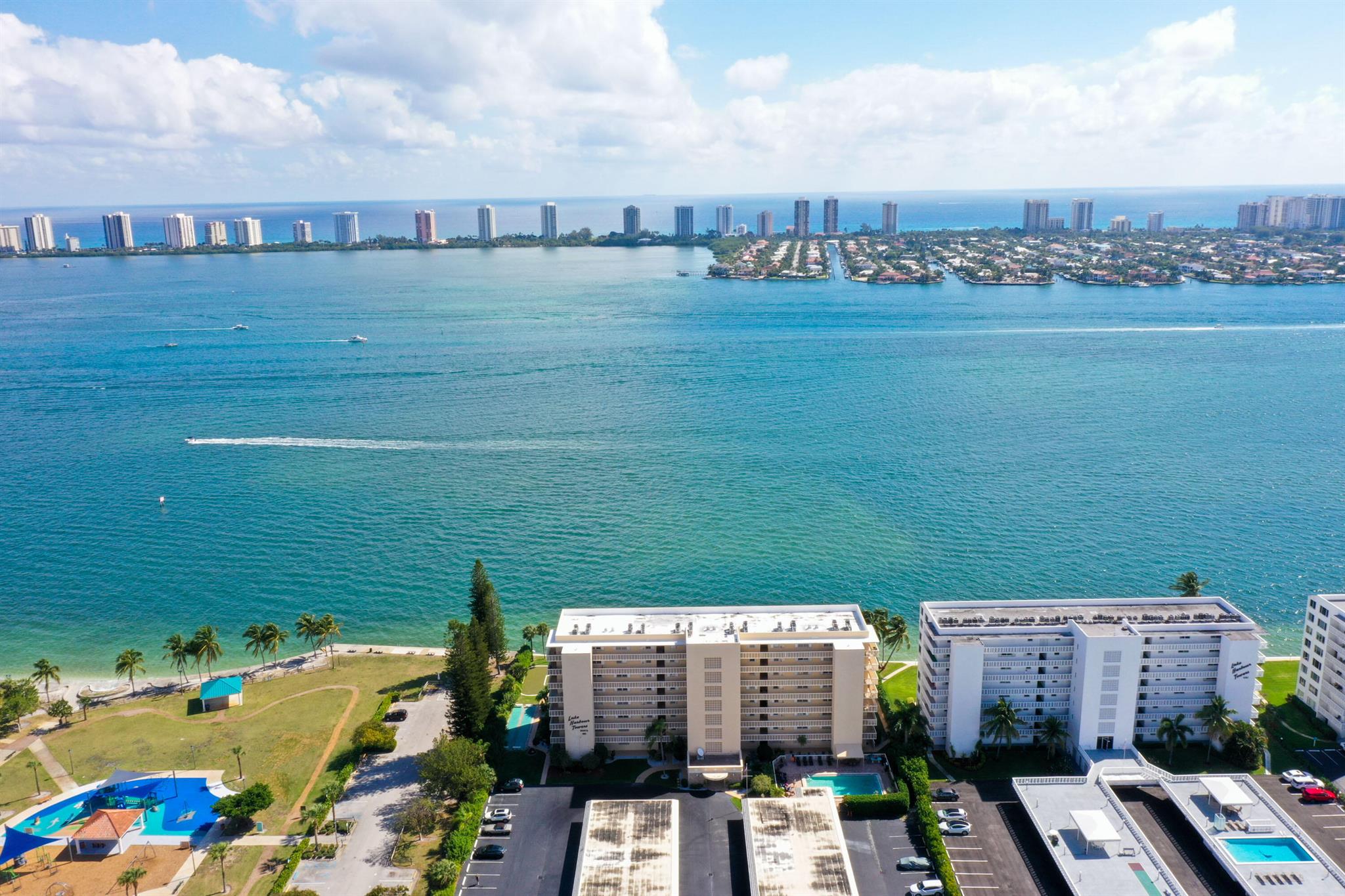 501 Lake Shore Drive 503