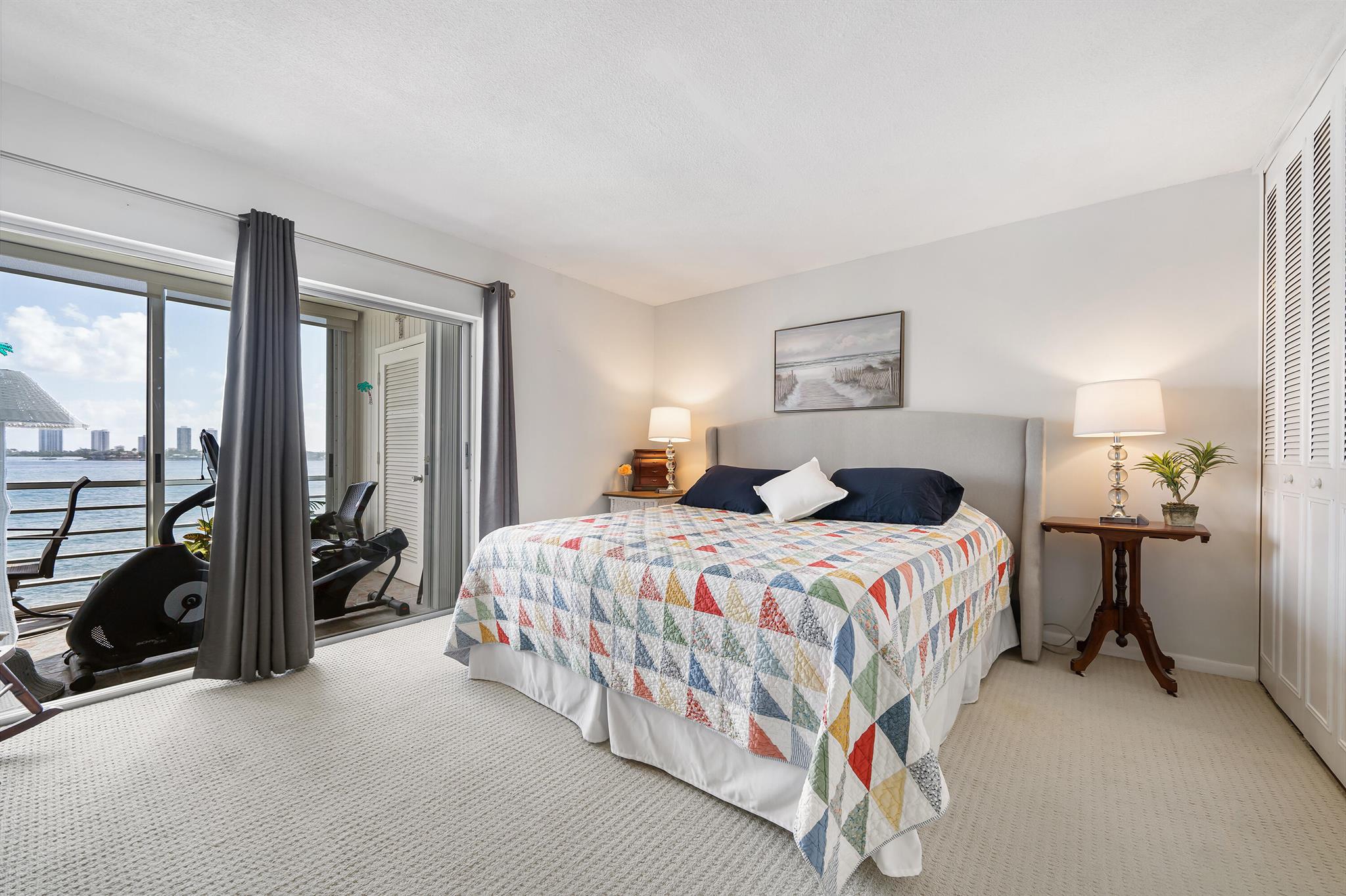 501 Lake Shore Drive 503