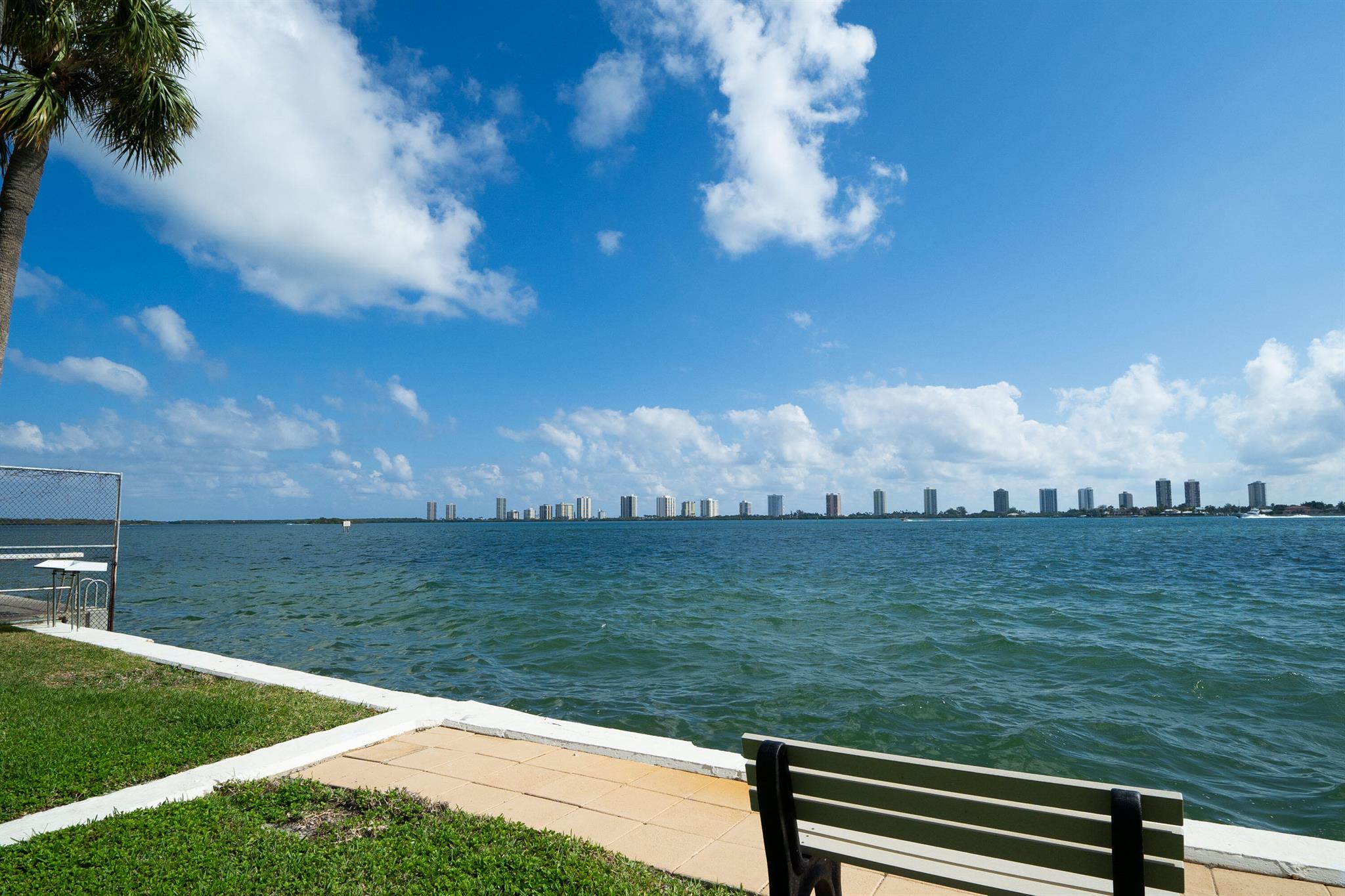 501 Lake Shore Drive 503