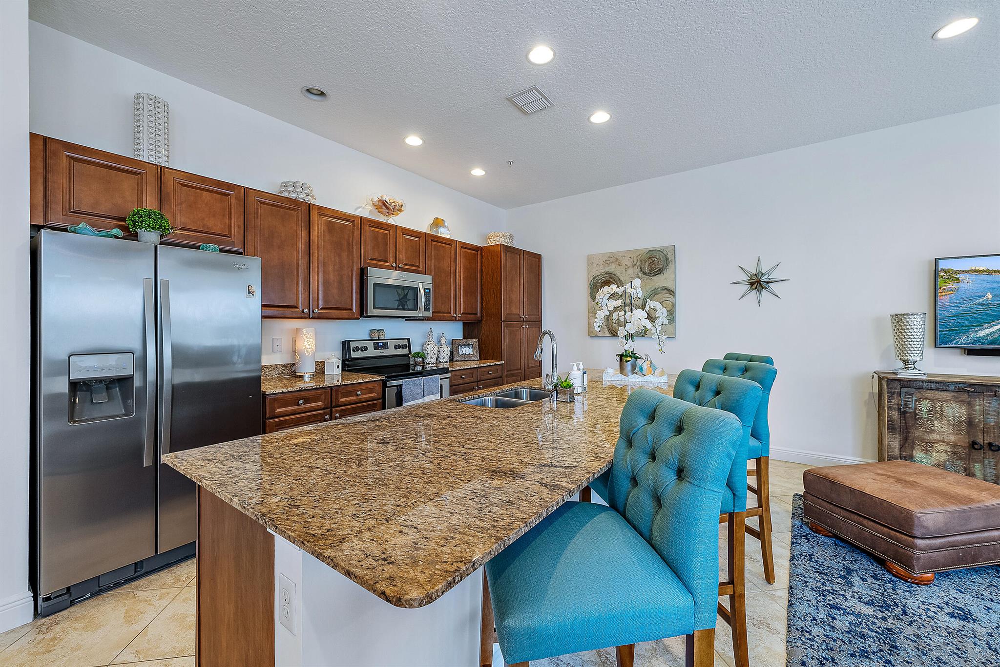 3606 S Dixie Highway 230