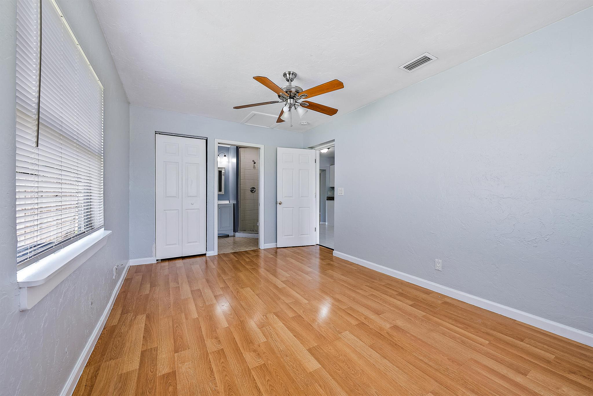 3789 Gull Road