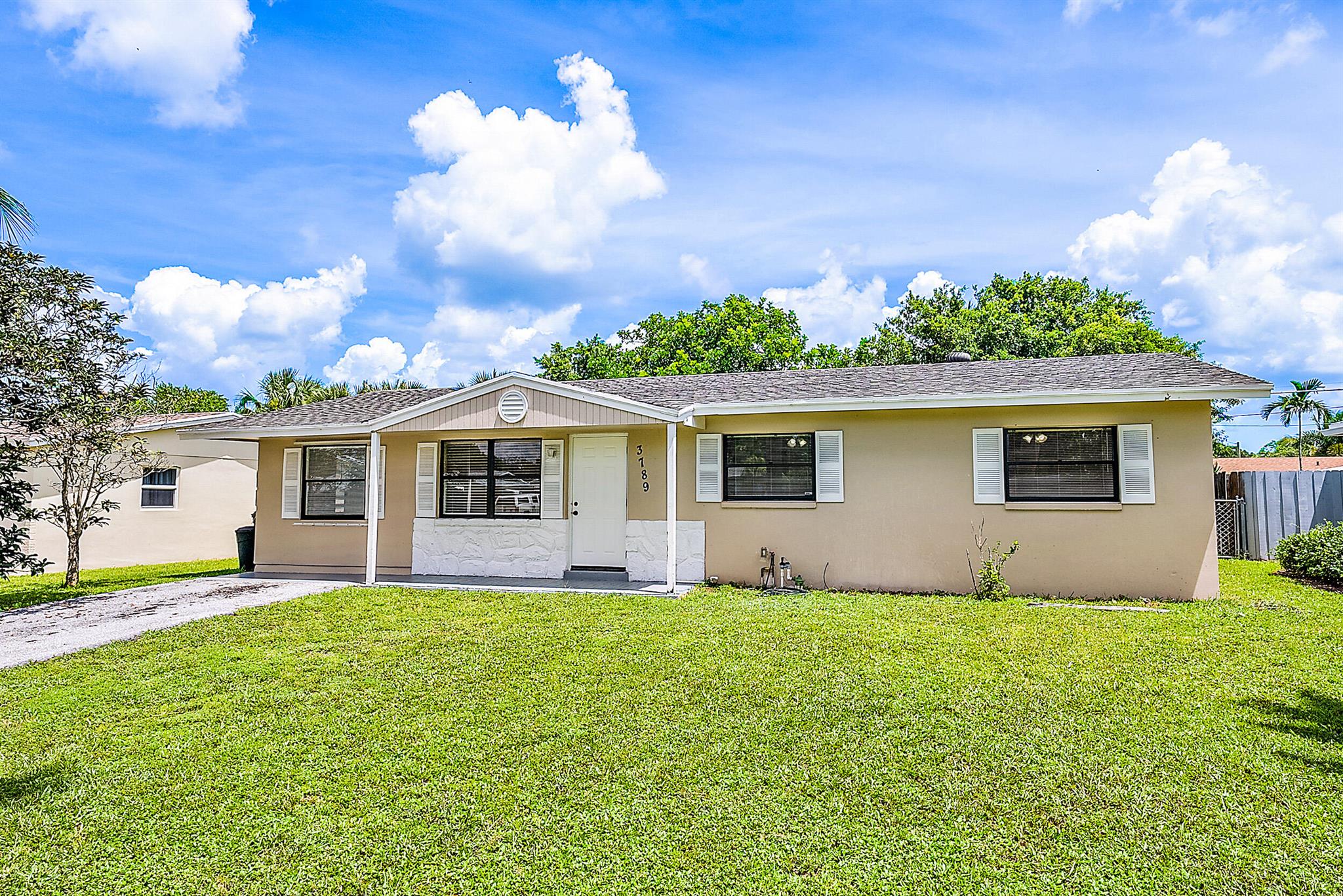 3789 Gull Road
