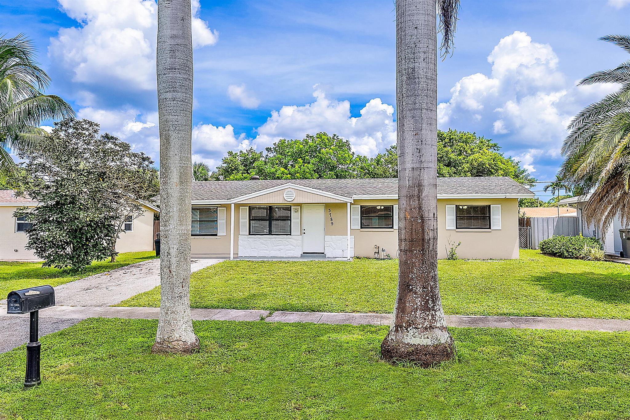 3789 Gull Road