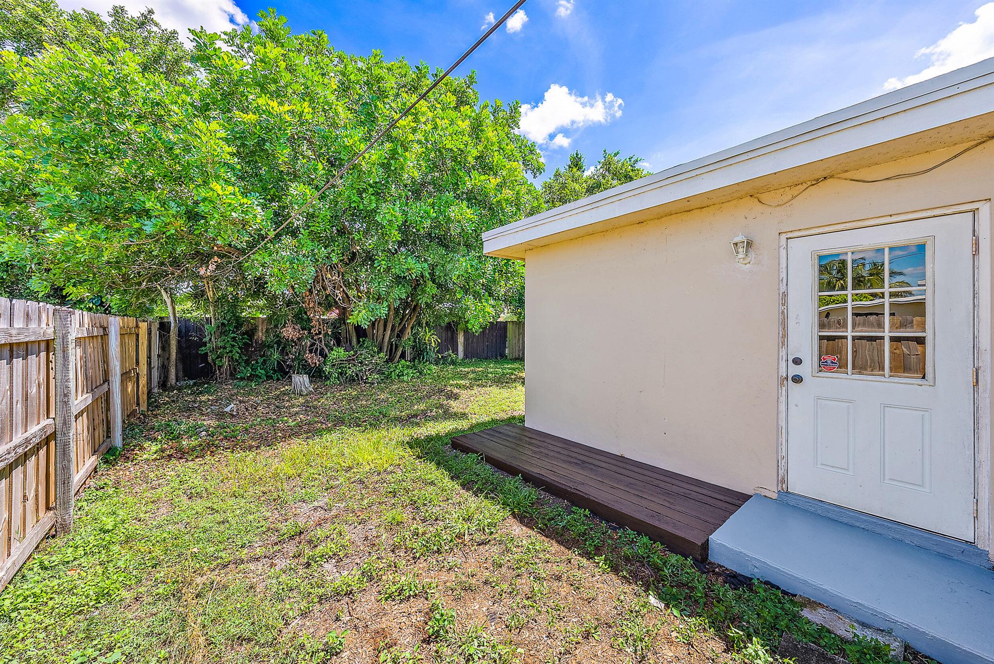 3789 Gull Road
