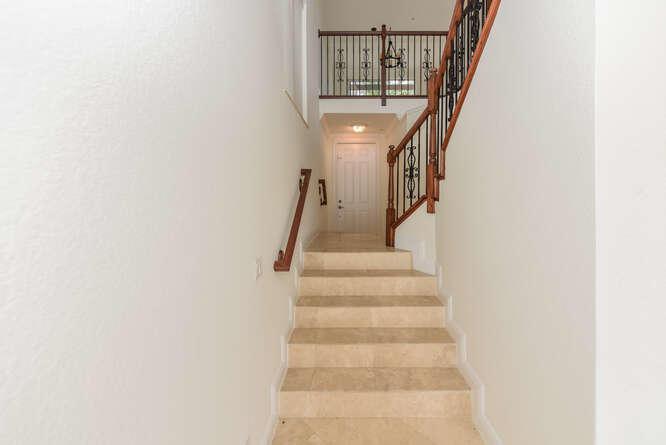 3083 Waterside Circle